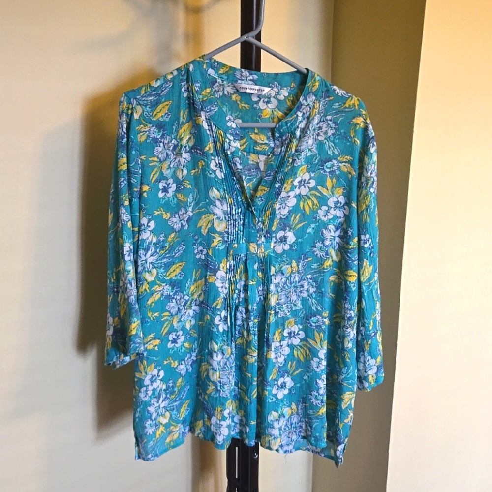 Ladies Lightweight L/S Top.  Brand Countparts.  Sz XL